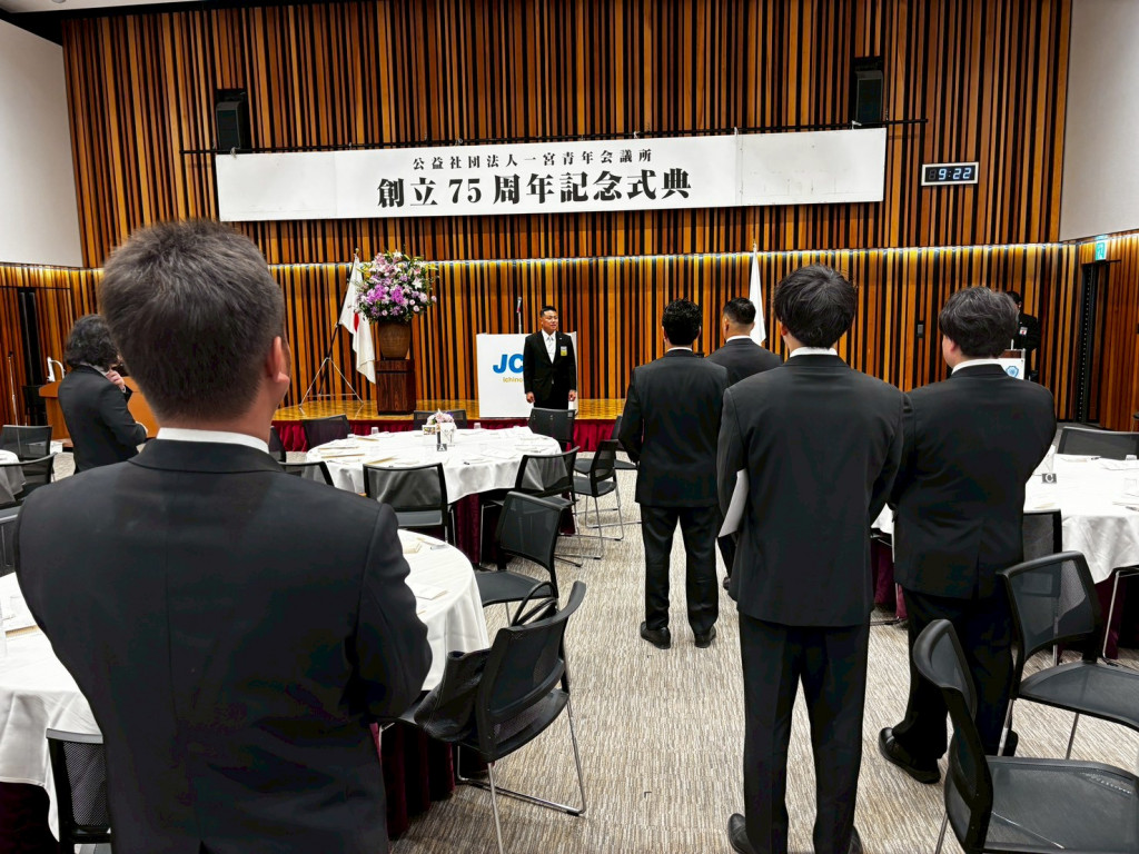 LINE_ALBUM_創立75周年記念式典４月例会_260418_4